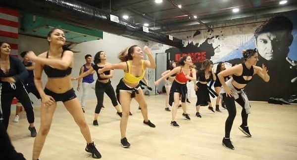 Dance Academy Business Advantages and Disadvantages